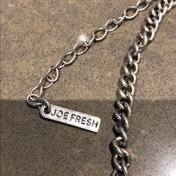 Statement Neclace - Picture 3 of 3